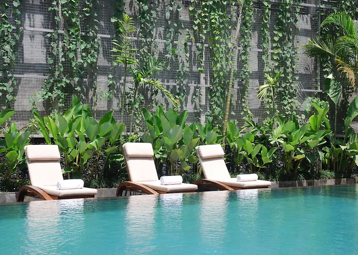Hotel Village 4*