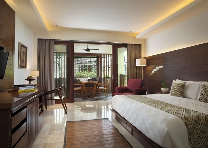 Hotel Village 4*