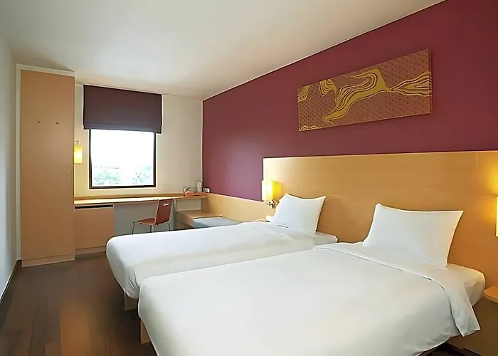 Hotel Village